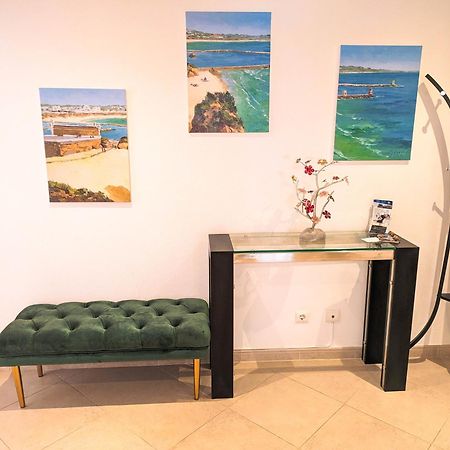Two Bedroom Apartment - 110M2, Ac, Terrace, Wi-Fi 라고스 외부 사진