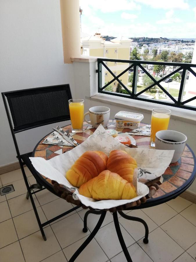 Two Bedroom Apartment - 110M2, Ac, Terrace, Wi-Fi 라고스 외부 사진