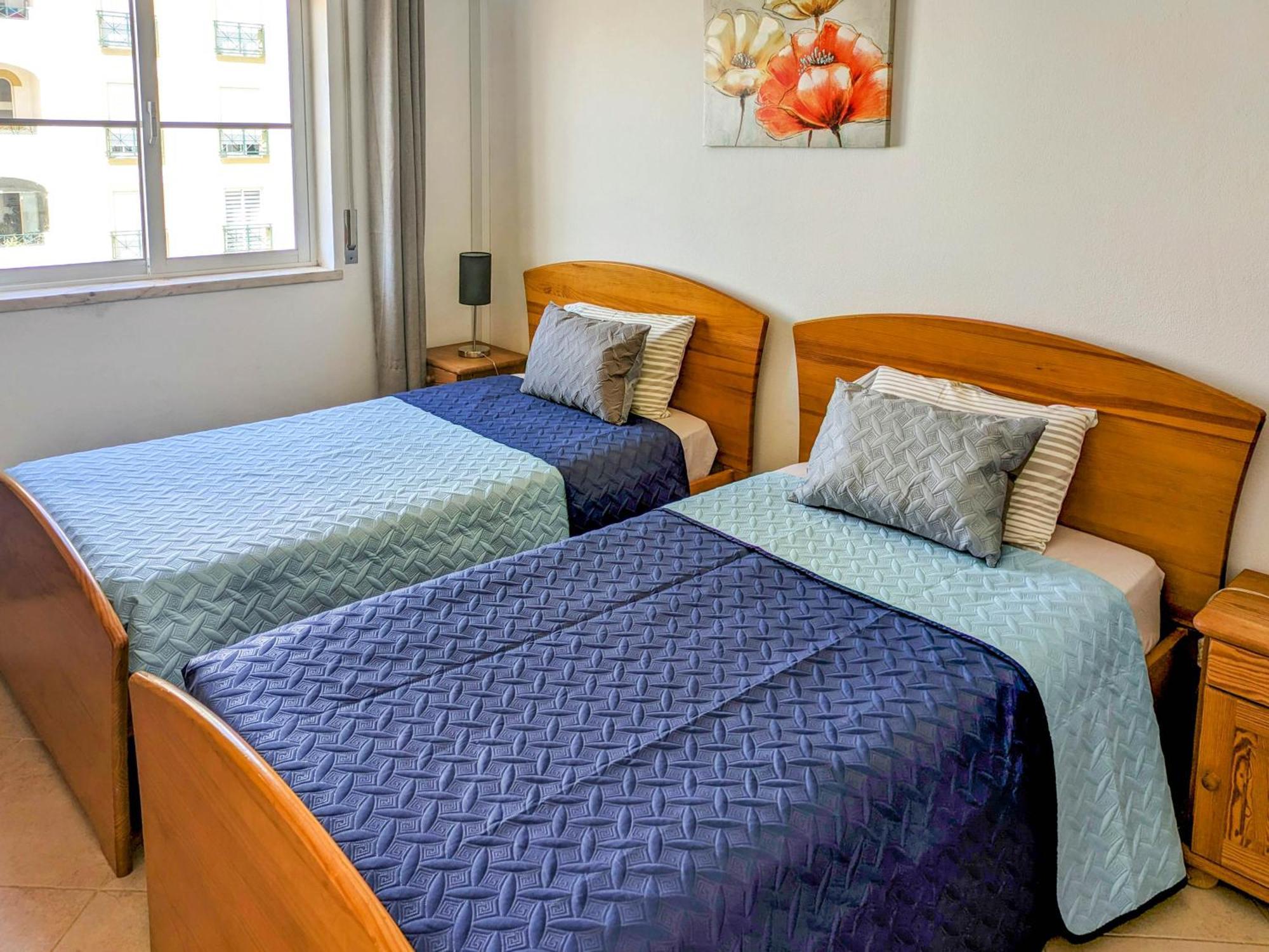 Two Bedroom Apartment - 110M2, Ac, Terrace, Wi-Fi 라고스 외부 사진