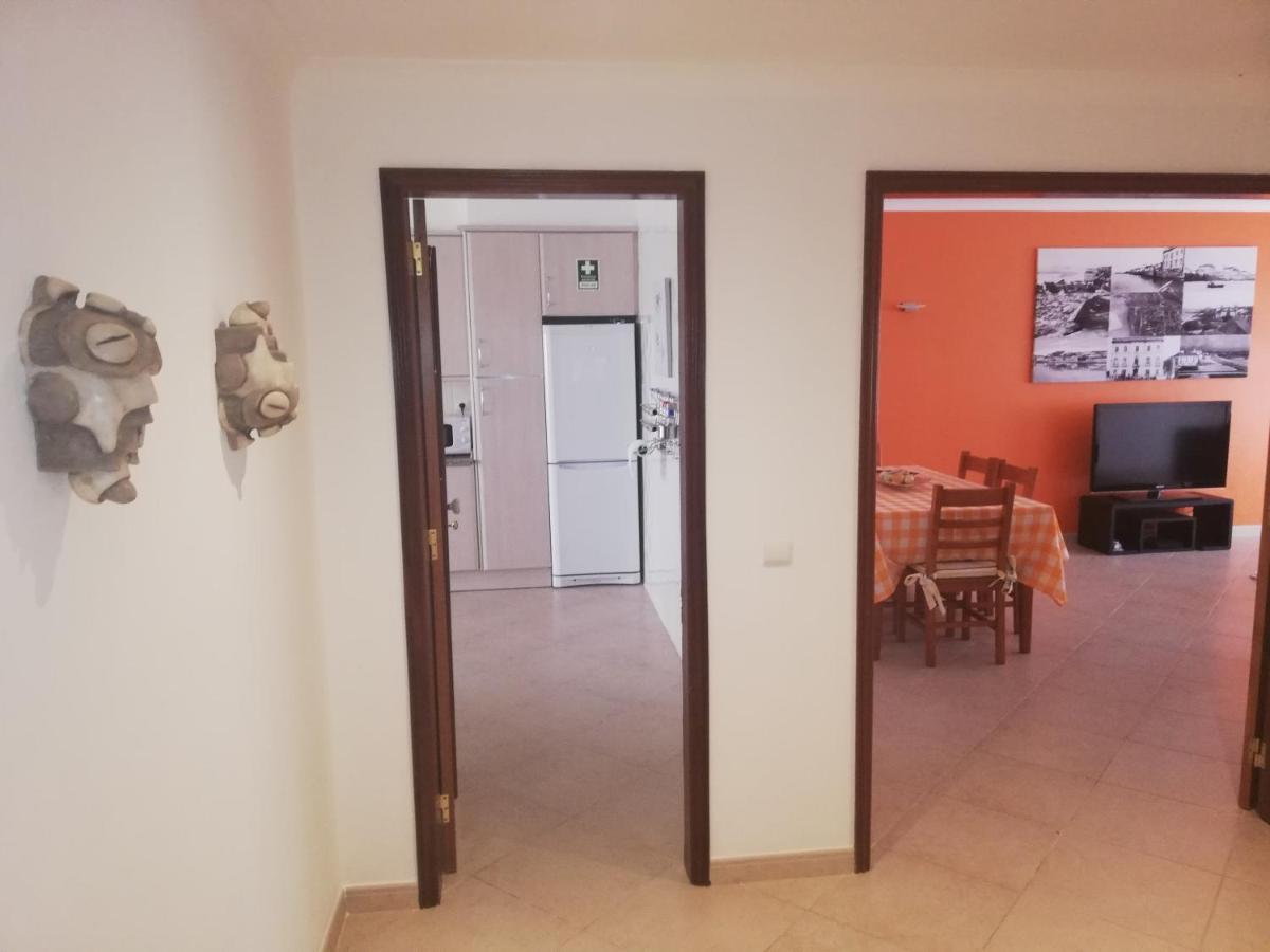 Two Bedroom Apartment - 110M2, Ac, Terrace, Wi-Fi 라고스 외부 사진